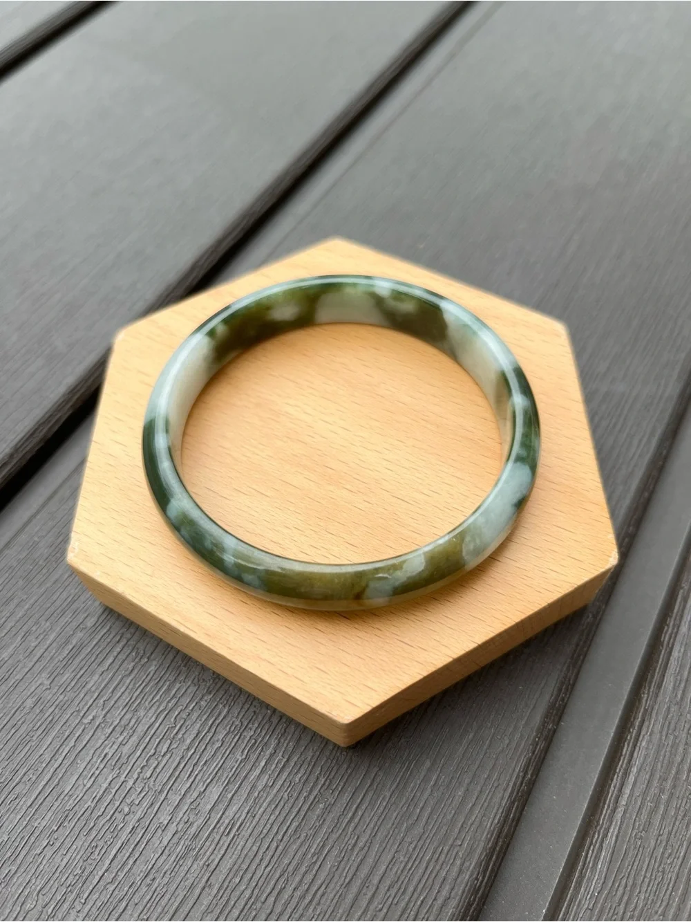 BW105-L 56.5mm Certified Untreated Grade A Burmese Jadeite Bangle Jade Bracelet